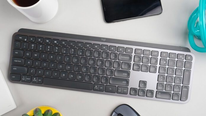 Klávesnica Logitech MX Keys recenzia