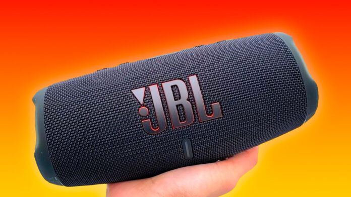 JBL Charge 5