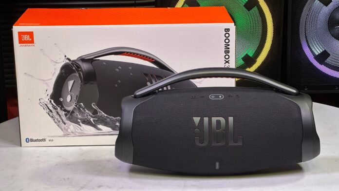 JBL Boombox 3