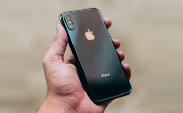 iPhone XS