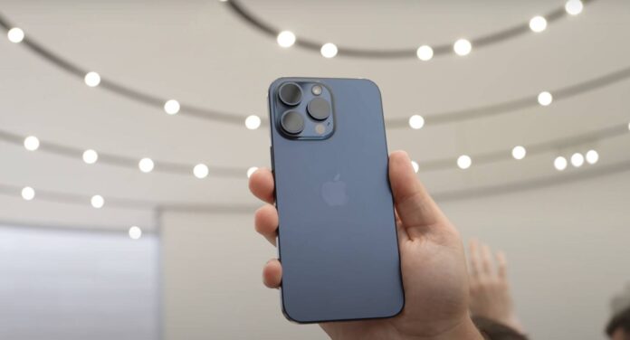 iPhone 15 hands on