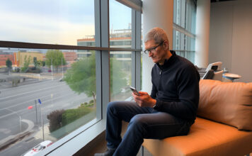 Tim Cook