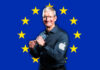 Tim Cook riešil Siri AI priamo s EÚ. Slovensko stále čaká na kľúčovú novinku Tim Cook Európa