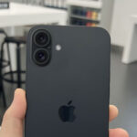 Fotka: iPhone 16 skopíruje dizajn z iPhone X. Takýto je medzi nimi rozdiel iPhone 16