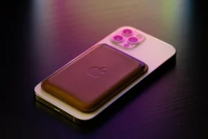 MagSafe peňaženka pre iPhone