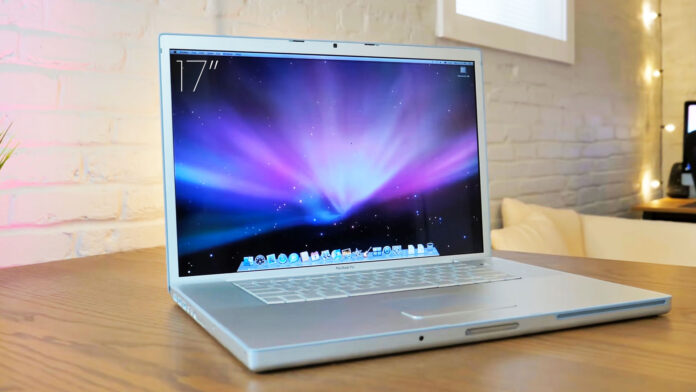 MacBook Pro 17