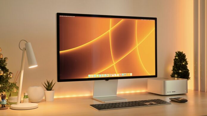 Apple Studio Display