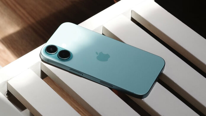 iPhone 16