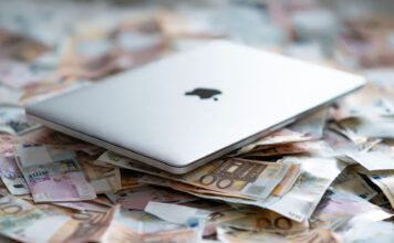 KONIEC dnešným cenám: Aj Slováci budú platiť za počítače a elektroniku výrazne viac od roku 2026. Dôvodom je AI EÚ roaming