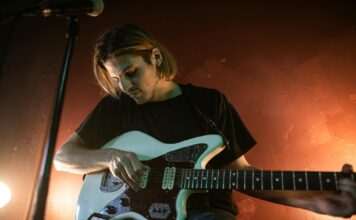 Elektrická gitara: Nástroj, ktorý zmenil dejiny hudby Elektrická gitara