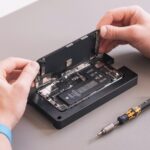 Xiaomi spravil niečo, čo iní výrobcovia ignorujú. Starým mobilom predáva fyzicky väčšiu batériu batéria iPhone