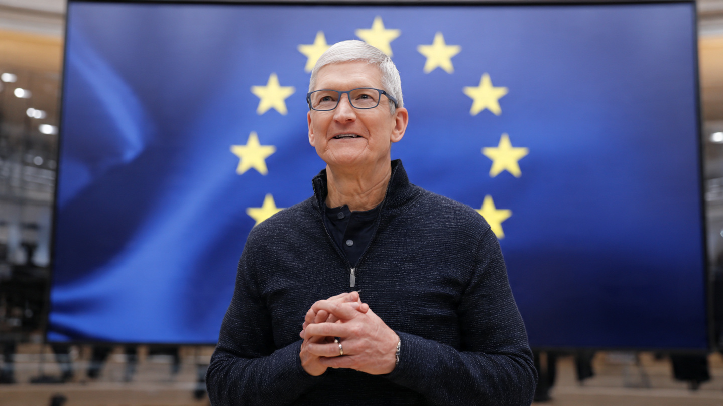 Tim Cook
