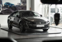 POZOR: Od 1. januára sa mení povinná výbava nových áut. Bez tejto novinky vozidlo nekúpite! Peugeot 508