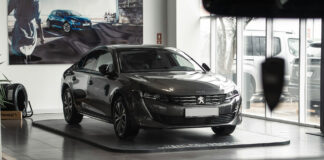 POZOR: Od 1. januára sa mení povinná výbava nových áut. Bez tejto novinky vozidlo nekúpite! Peugeot 508