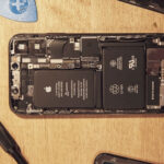 Vymeniteľné batérie sa vracajú do smartfónov. Google prichádza s revolučným riešením iPhone batéria