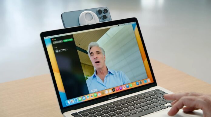 MacBook Continuity Camera