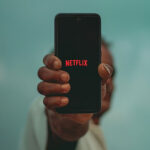 Netflix bude mať videá na výšku podobne, ako TikTok či Instagram Reels! Netflix