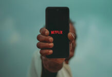 Netflix bude mať videá na výšku podobne, ako TikTok či Instagram Reels! Netflix
