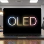 macOS Golden Gate odhalil obrovskú novinku. Apple sa pripravuje na príchod OLED MacBookov MacBook Air s OLED displejom