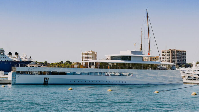 Steve Jobs Venus Yacht