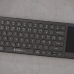 Táto klávesnica s touchpadom je extrémne lacná. Kúpte si ju ešte dnes v zľave Klávesnica