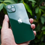 Tento iPhone nestarne: iPhone 13 kúpite lacno a hlavne bez kompromisov! iPhone 13