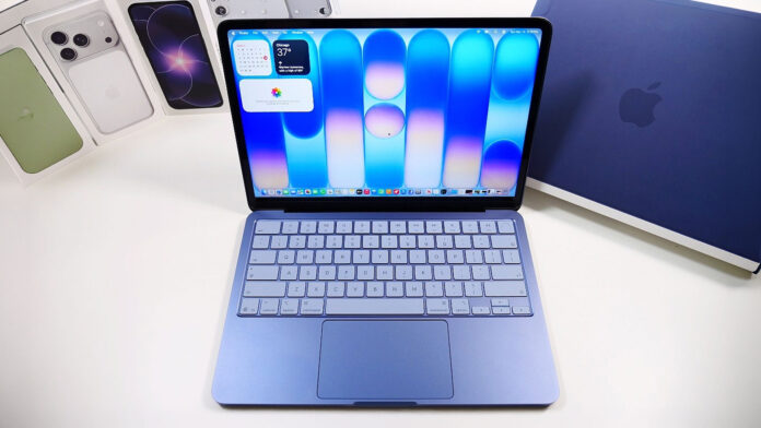 MacBook Neo