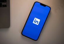 LinkedIn má dosť príspevkov bez hodnoty. Na AI obsah nasadil nové tlačidlo! Linked In