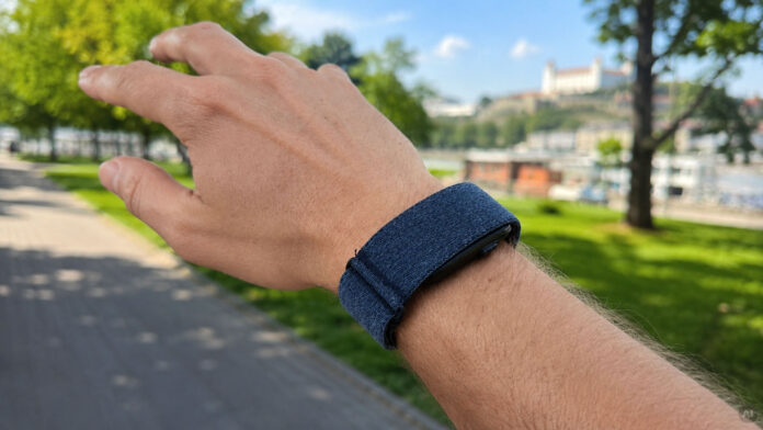 Garmin CIRQA Garmin CIRQA