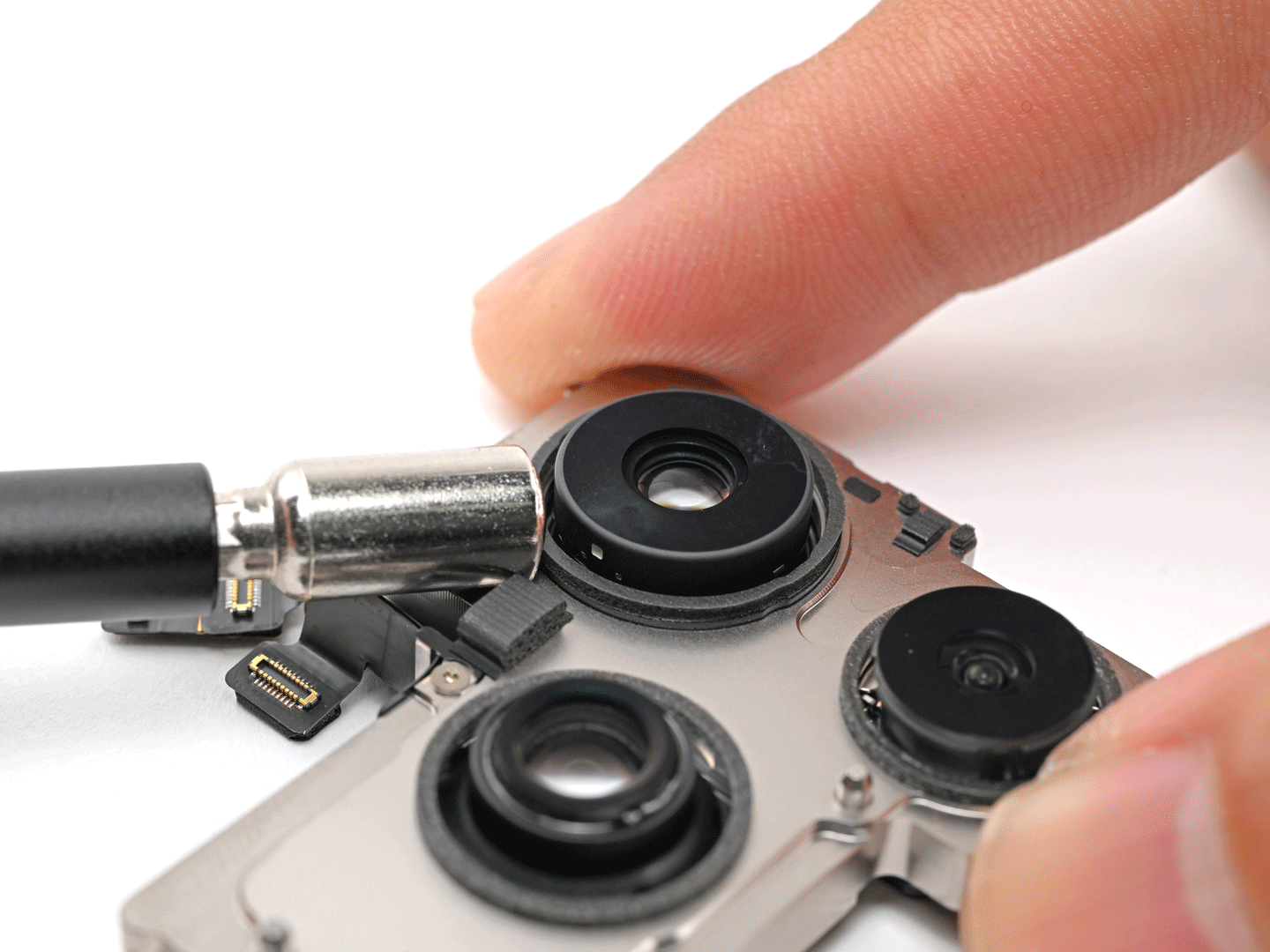 iPhone 18 Pro iFixit