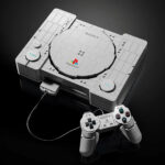 LEGO oficiálne predstavilo PlayStation 1. Má 1 911 dielikov a skrýva dve HRY LEGO PlayStation 1