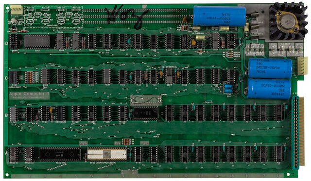 Apple-1