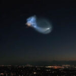 Raketa SpaceX vytvorila na oblohe ÚŽASNÝ úkaz. Vyzeral ako vesmírna medúza (VIDEO) Raketa Space X